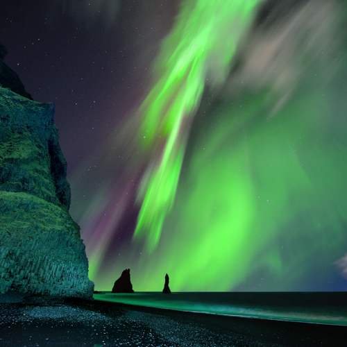 Northern lights Reynisfjara