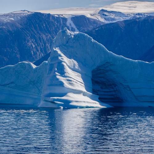 Icebergs ©Hermann Gudmundsson