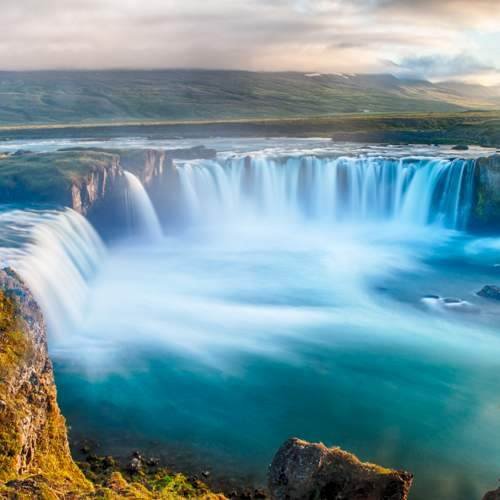 Waterfall godafoss